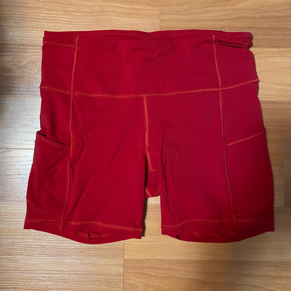 Lululemon fast and free shorts